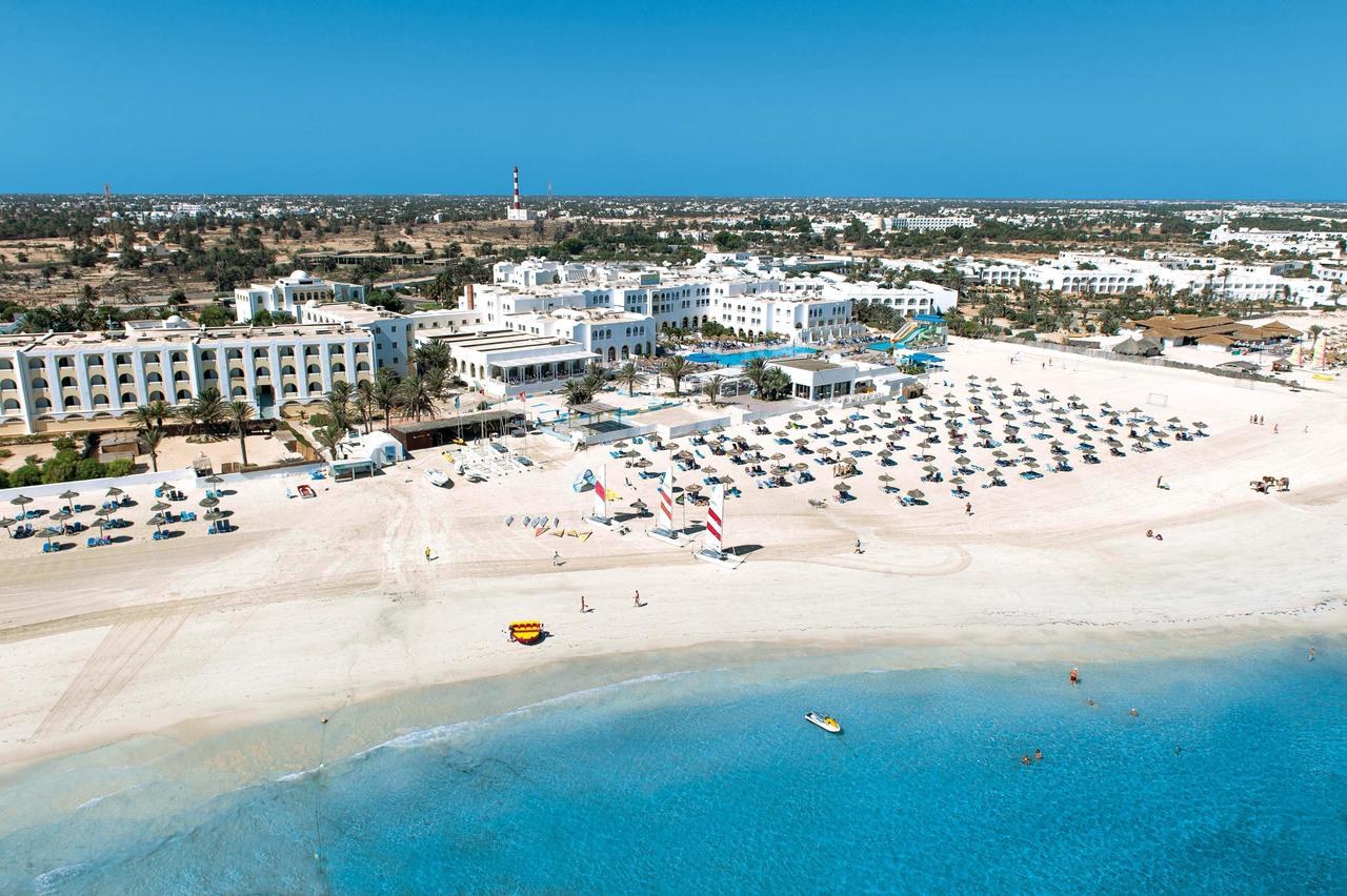 Hôtel Yeti Beach à Djerba, vue aérienne sur la mer